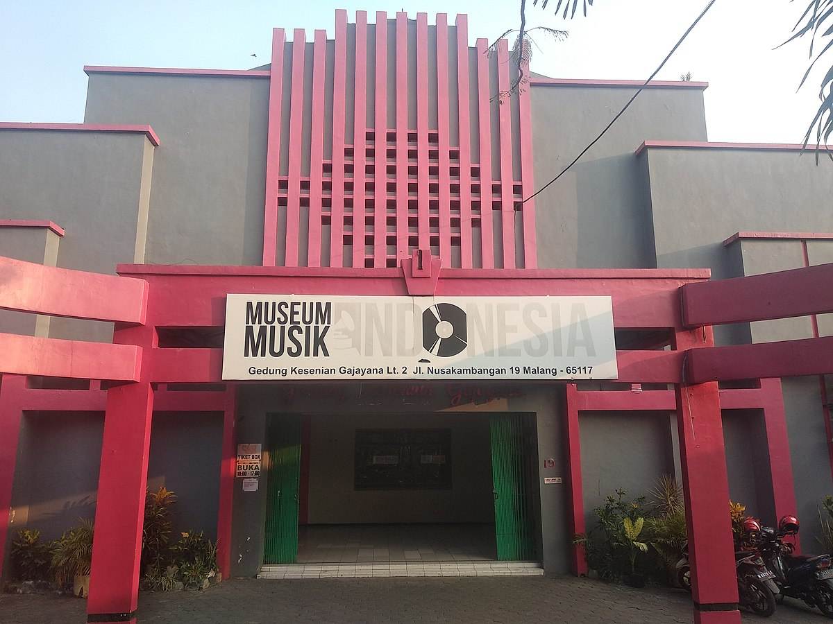 Pecinta Musik Wajib Datangi Museum Musik Indonesia di Malang